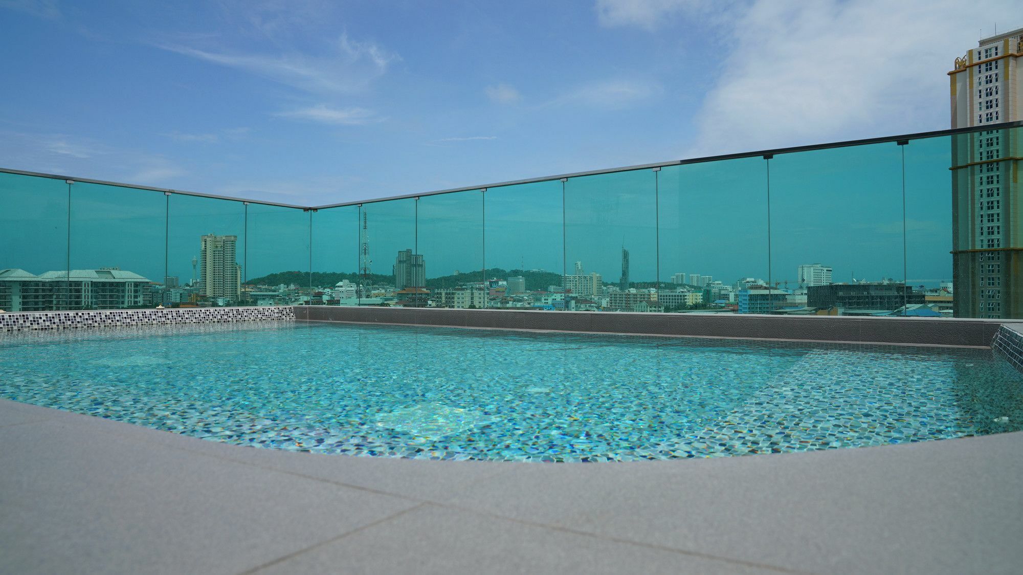 Urban Attitude Apartment Pattaya Ngoại thất bức ảnh