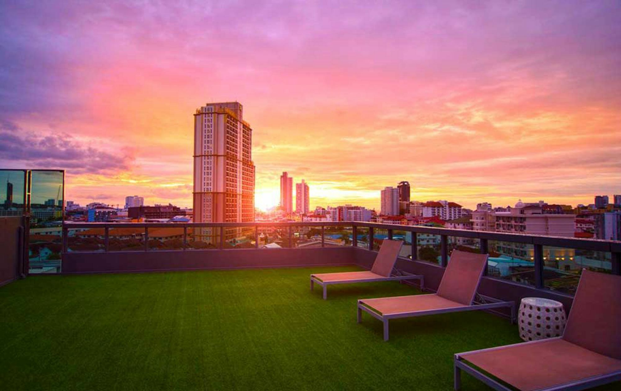 Urban Attitude Apartment Pattaya Ngoại thất bức ảnh
