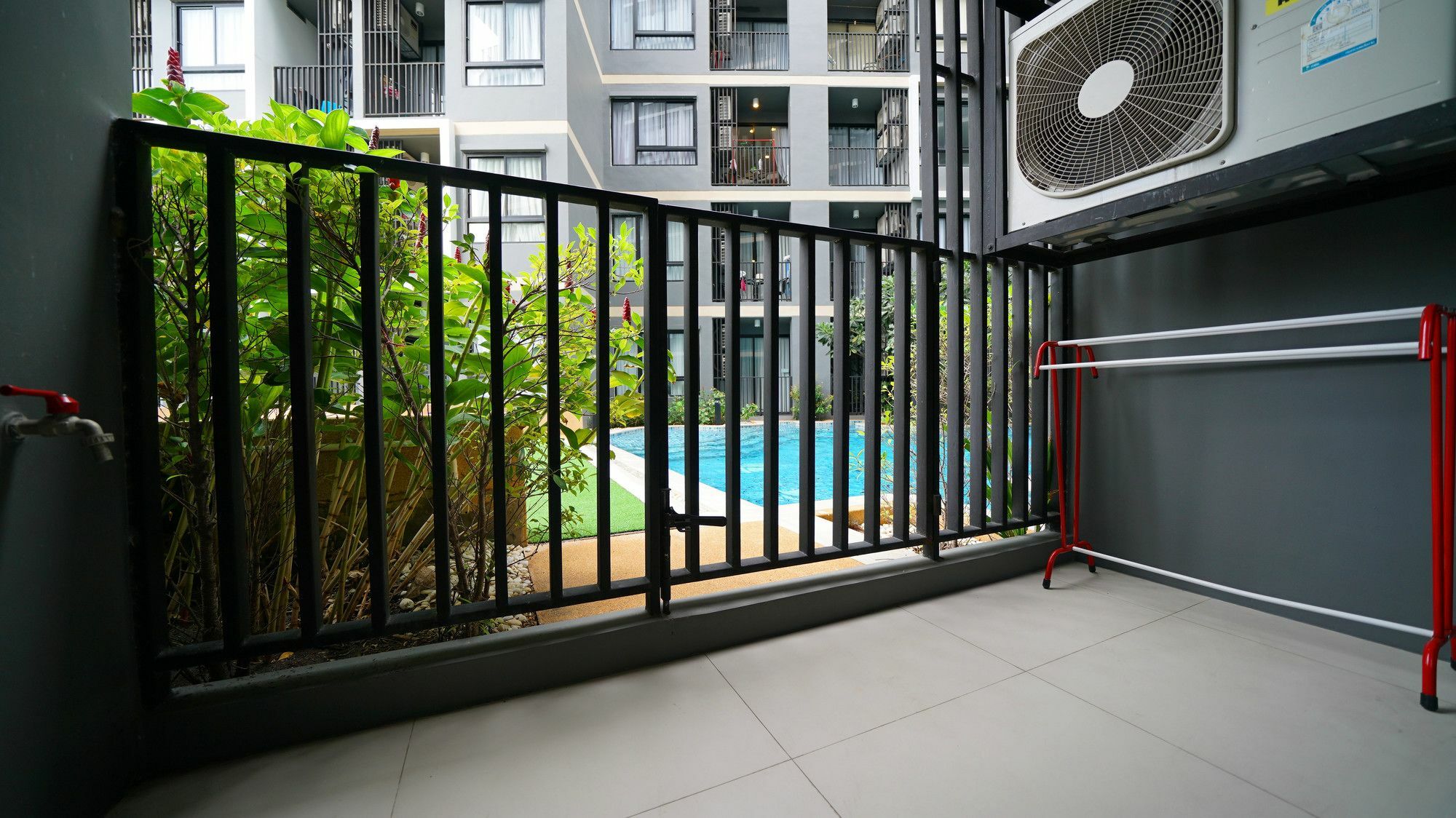 Urban Attitude Apartment Pattaya Ngoại thất bức ảnh